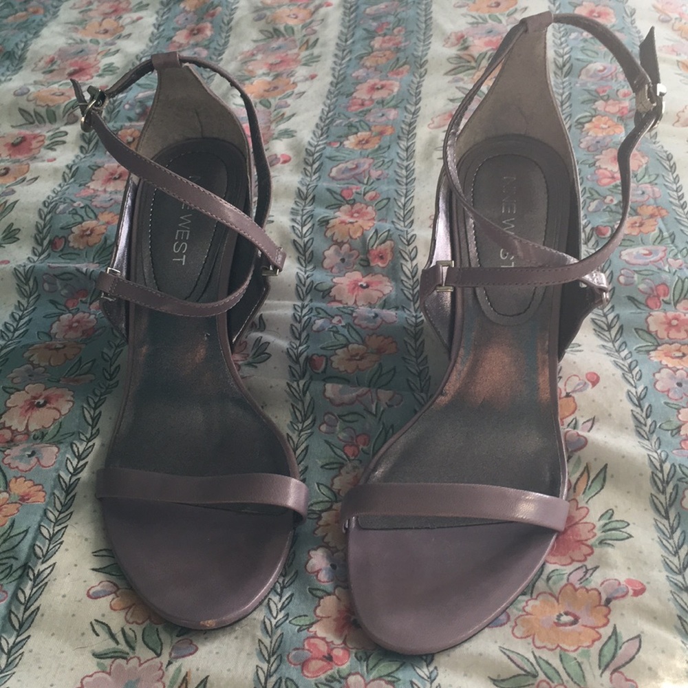 Nine West Wedge Sandals 👡